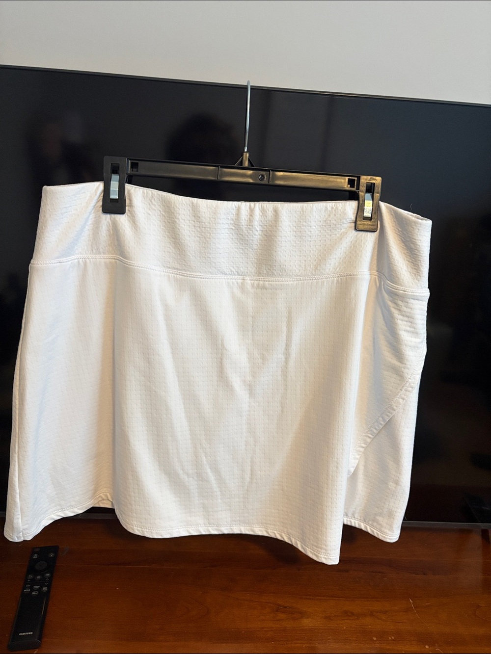 IBKUL White Golf/casual Skort with Built-In Shorts. X-Large. EUC⛳️🌸